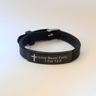 Браслет: Love never fails 243345 фото